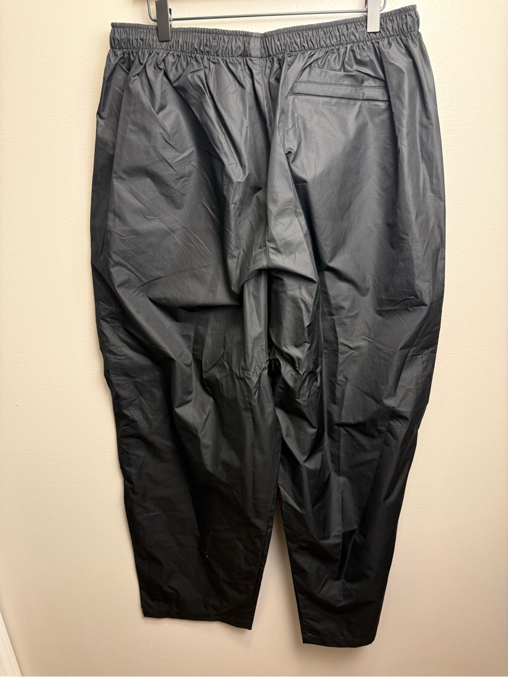 Nike Men’s Black Sweatpants with White Swoosh and '24' Detail - Picture 2 of 10
